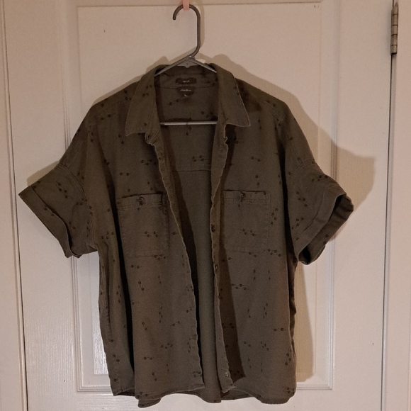 Eddie Bauer Tops - Eddie Bauer Women's Easy Fit Shirt - Olive Green.